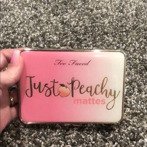 Too Faced Just Peachy Mattes eyeshadow palette